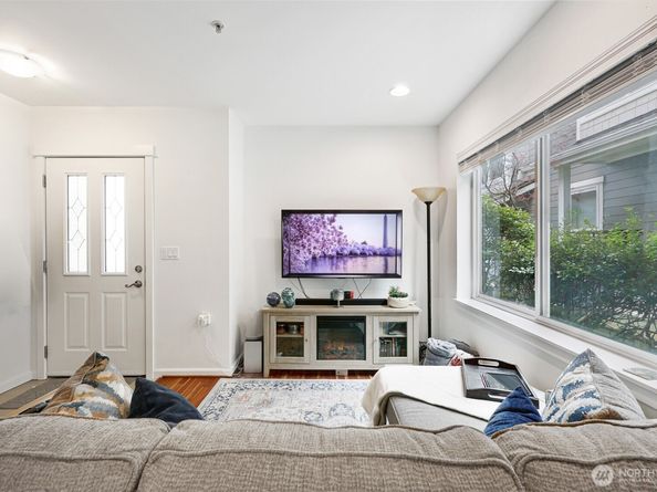 7322 Rainier Avenue S 209, Seattle WA 98118