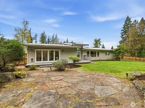 2506 159th Avenue SE, Bellevue WA 98008