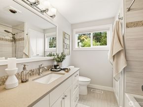 2506 159th Avenue SE, Bellevue WA 98008