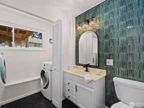 18424 135th Place SE, Renton WA 98058