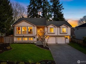 18424 135th Place SE, Renton WA 98058