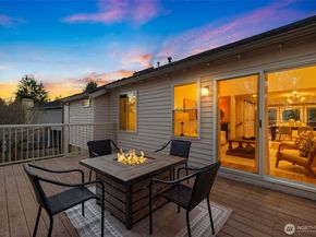 18424 135th Place SE, Renton WA 98058