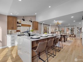 18424 135th Place SE, Renton WA 98058