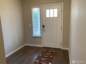 6521 31st Avenue SW, Seattle WA 98126