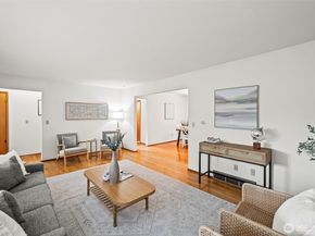 14516 SE 178th Place, Renton WA 98058