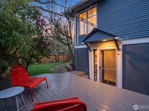3258 14th Avenue W, Seattle WA 98119