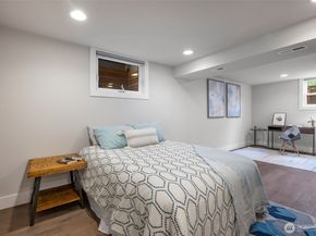 3258 14th Avenue W, Seattle WA 98119