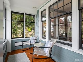 3258 14th Avenue W, Seattle WA 98119