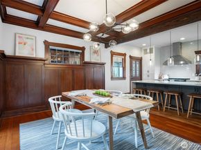 3258 14th Avenue W, Seattle WA 98119