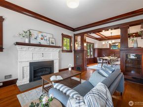 3258 14th Avenue W, Seattle WA 98119