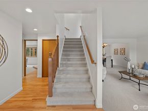 2064 Hoquiam Court NE, Renton WA 98059
