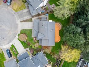 2064 Hoquiam Court NE, Renton WA 98059