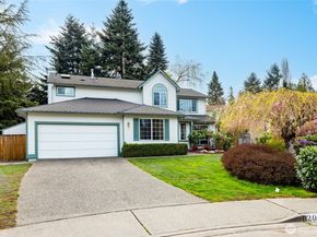 2064 Hoquiam Court NE, Renton WA 98059