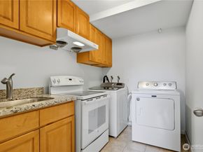 14831 NE 14th Street, Bellevue WA 98007