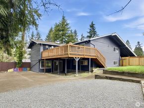 14831 NE 14th Street, Bellevue WA 98007