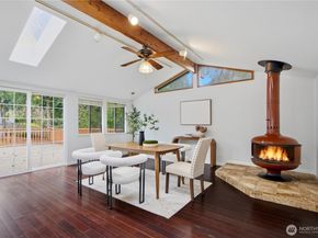 14831 NE 14th Street, Bellevue WA 98007