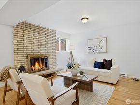 14831 NE 14th Street, Bellevue WA 98007