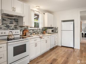 5115 S Roxbury Street, Seattle WA 98118