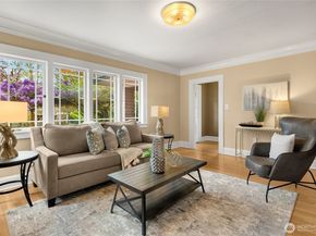 1018 NE 62nd Street, Seattle WA 98115