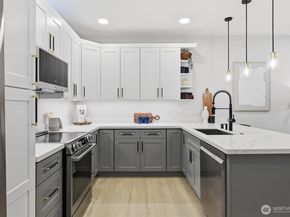 14608 Corliss Avenue N B, Shoreline WA 98133