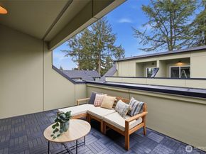 14608 Corliss Avenue N B, Shoreline WA 98133