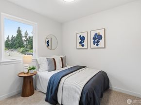 14608 Corliss Avenue N B, Shoreline WA 98133