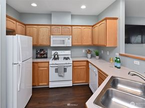10603 NE Kingston Meadows Circle, Kingston WA 98346