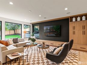 11021 NE 14th Street, Bellevue WA 98004