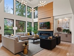 11021 NE 14th Street, Bellevue WA 98004
