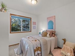 14722 45th Place W, Lynnwood WA 98087