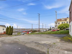2602 Grand Avenue, Everett WA 98201