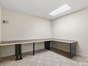 2602 Grand Avenue, Everett WA 98201