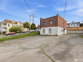 2602 Grand Avenue, Everett WA 98201