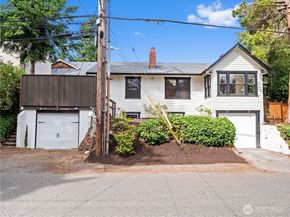 9701 Roosevelt Way NE, Seattle WA 98115
