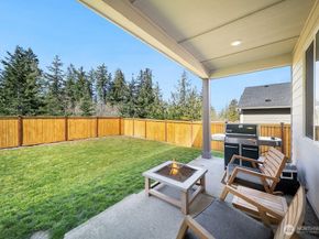 937 Panoramic Loop, Bremerton WA 98312
