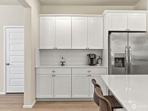 937 Panoramic Loop, Bremerton WA 98312