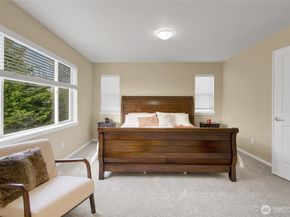 2023 Kennewick Place NE, Renton WA 98056