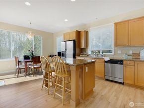 2023 Kennewick Place NE, Renton WA 98056