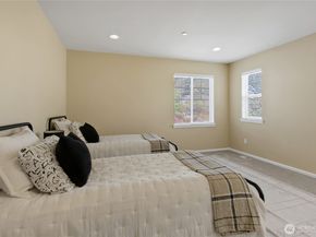 2023 Kennewick Place NE, Renton WA 98056