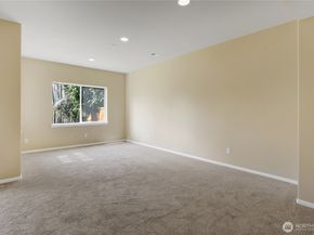 2023 Kennewick Place NE, Renton WA 98056