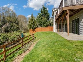 2023 Kennewick Place NE, Renton WA 98056