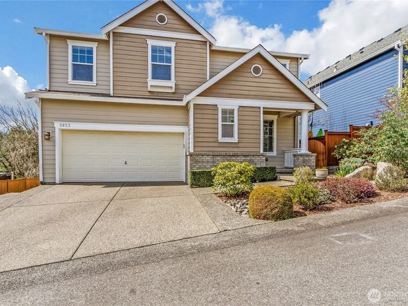 2023 Kennewick Place NE, Renton WA 98056