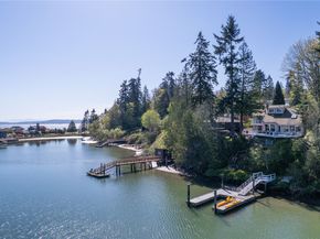 10258 NE Lafayette Avenue, Bainbridge Island WA 98110