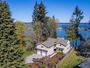 10258 NE Lafayette Avenue, Bainbridge Island WA 98110