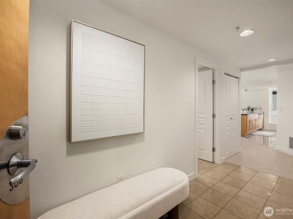 2929 1st Avenue 308, Seattle WA 98121