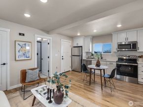 3425 Bell Avenue, Everett WA 98201