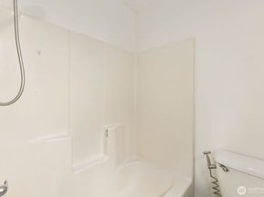 15511 35th Avenue W H, Lynnwood WA 98087