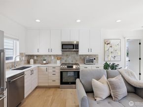8332 26th Avenue NW, Seattle WA 98117