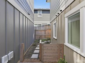 8332 26th Avenue NW, Seattle WA 98117