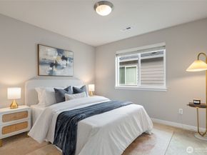 19230 37th Drive SE 4, Bothell WA 98012